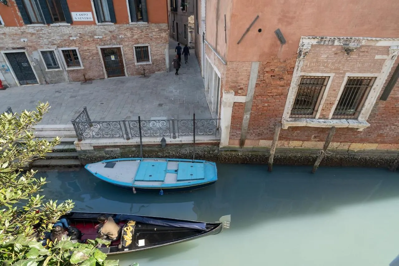 Apartments In San Marco With Canal View By Wonderful Italy Venetië