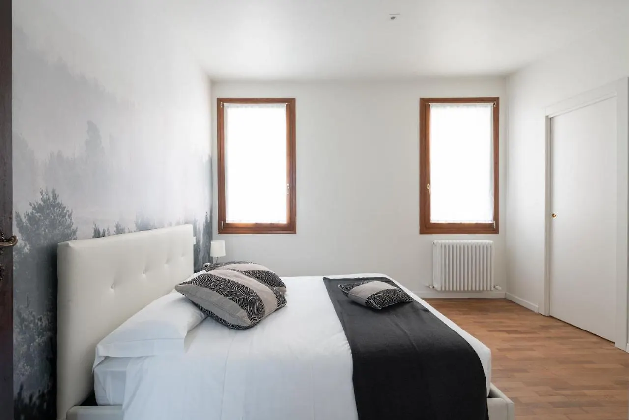 Apartments In San Marco With Canal View By Wonderful Italy Venetië
