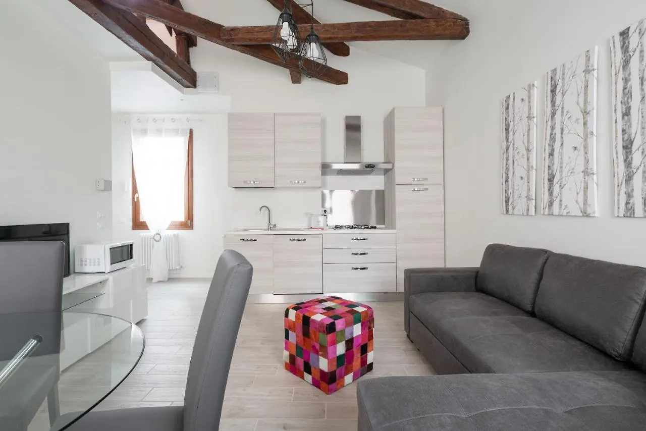 Apartments In San Marco With Canal View By Wonderful Italy Venetië Italië
