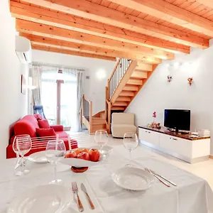 Apartment Little Canal 8, Venice