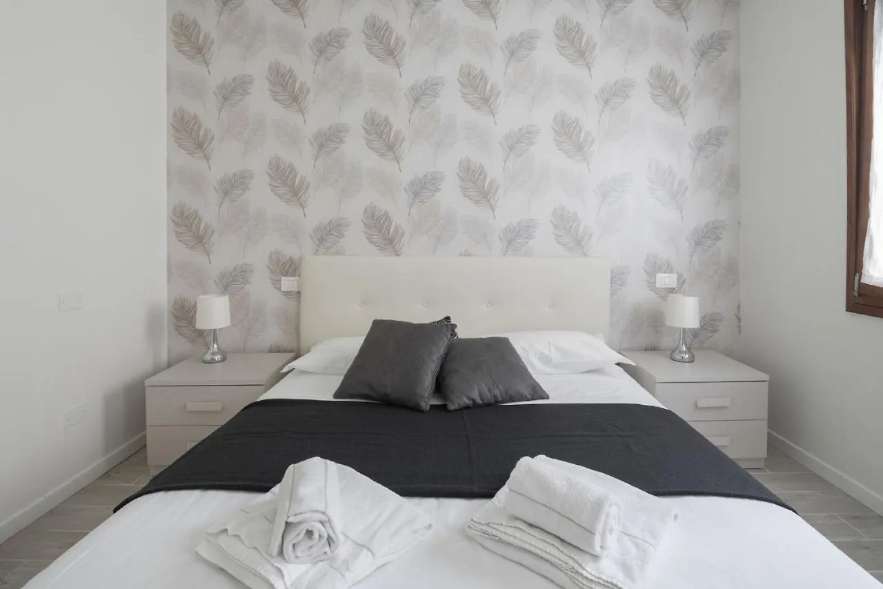 Apartments In San Marco With Canal View By Wonderful Italy Venice
