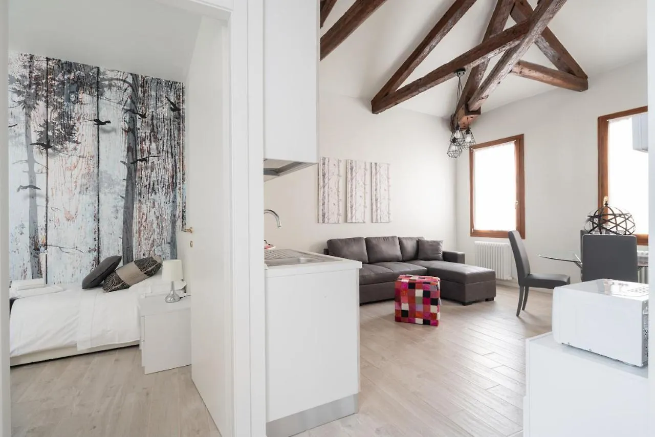 Apartments In San Marco With Canal View By Wonderful Italy Venice Italy